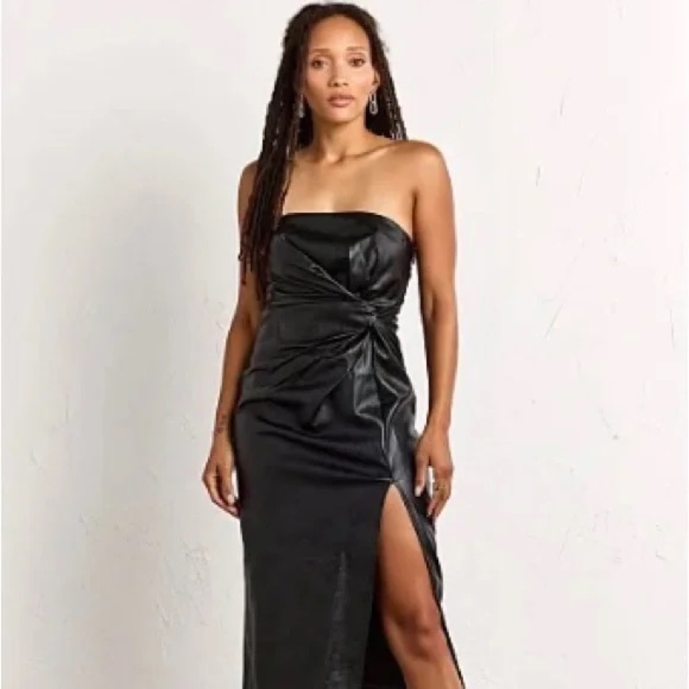 DO+BE Black leather Strapless Dress with Slit and side knot